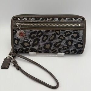 Coach Ocelet Metallic Black & Gray Leopard Pattern Wallet/Wristlet‎ Zip Around